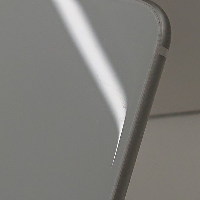 iPhoneSE ��2���� 64GB au �ۥ磻�� c19181