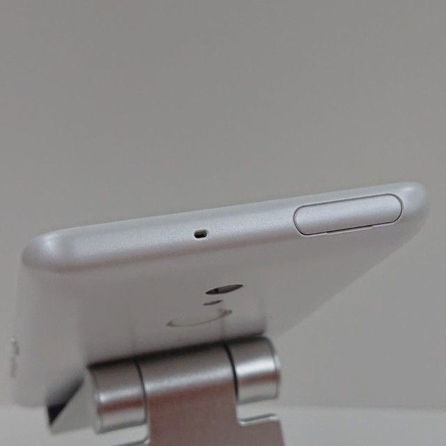 arrows Be4 Plus F-41B �ɥ��� �ۥ磻�� c16606