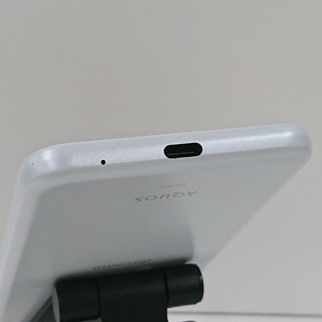 AQUOS sense2 SH-01L �ɥ��� ���륭���ۥ磻��   c19429