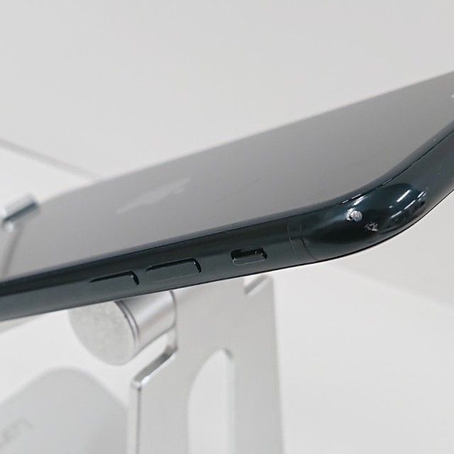 iPhoneSE ��3���� 64GB �ɥ��� �ߥåɥʥ��� c22756