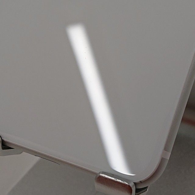 iPhoneSE ��2���� 64GB �ɥ��� �ۥ磻�� c17312