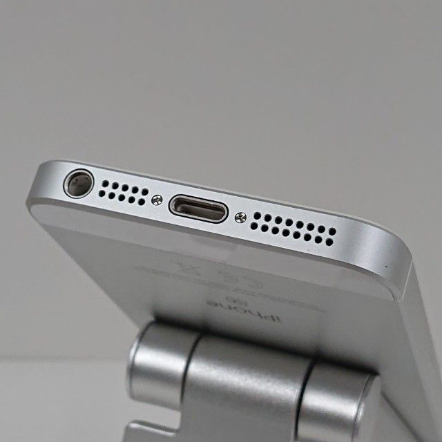 iPhoneSE 32GB SoftBank ����С� c19111