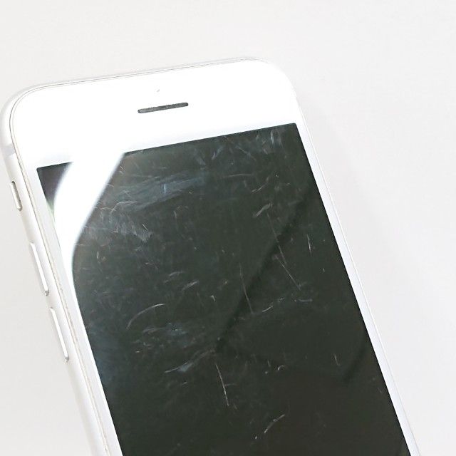 iPhone8 64GB �ɥ��� ����С� c23246