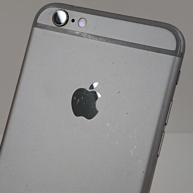 �ڥ�����ʡ�iPhone6 16GB SIM�ե꡼ ���ڡ������쥤 c18622