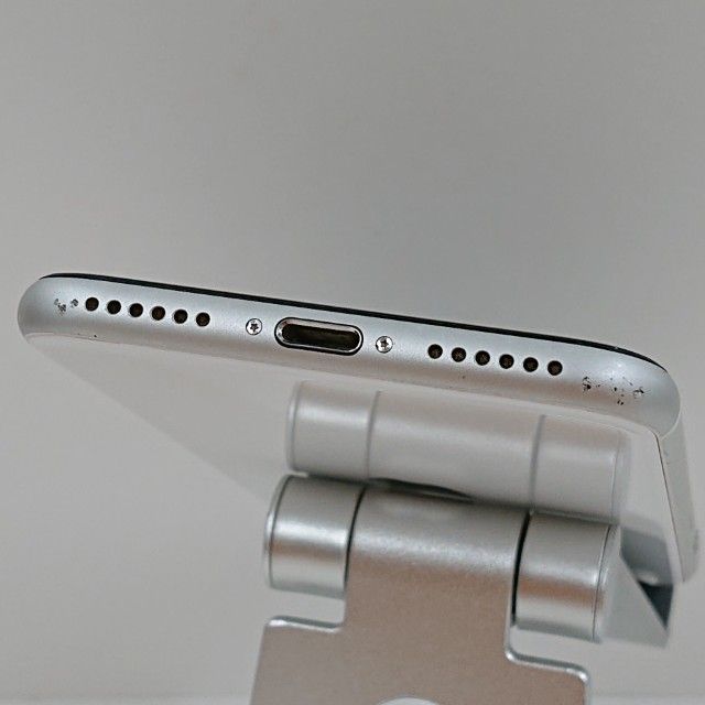 iPhoneSE 2 256GB SIMե꡼ ۥ磻 c15330