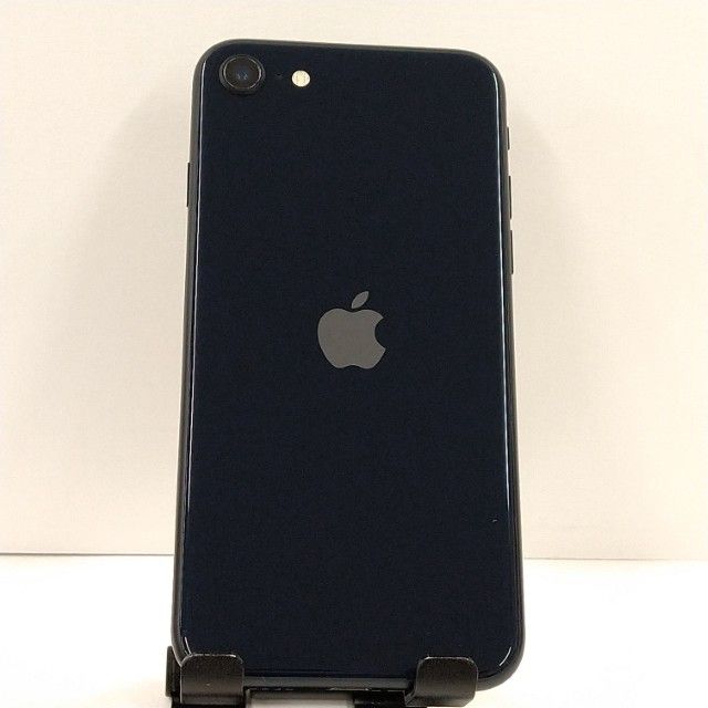 iPhoneSE ��3���� 64GB au �ߥåɥʥ��� c22906