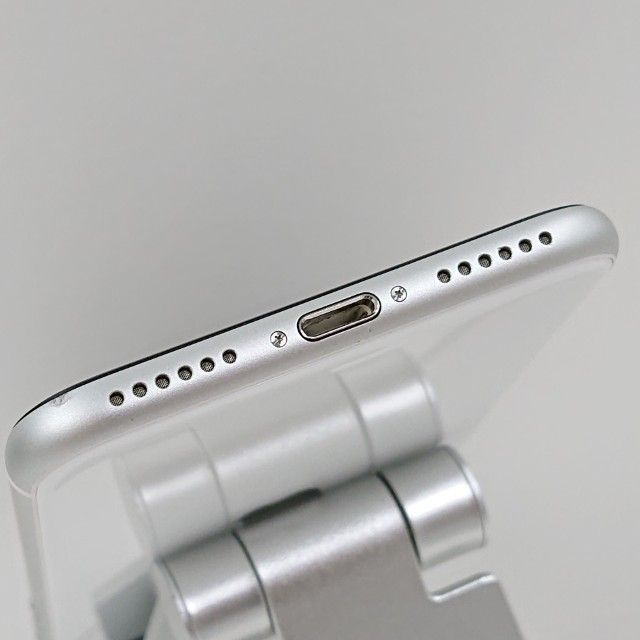 iPhoneSE ��2���� 128GB SoftBank �ۥ磻�� c21993