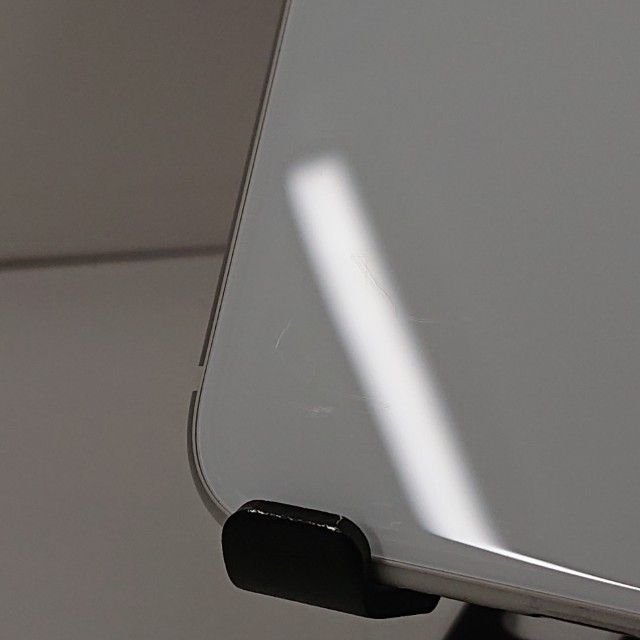 iPhoneSE ��2���� 64GB �ɥ��� �ۥ磻�� c21729
