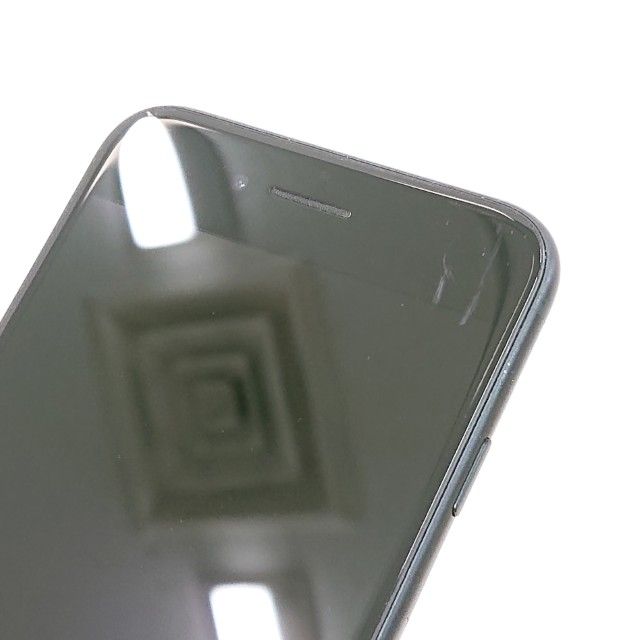 iPhoneSE ��3���� 64GB au �ߥåɥʥ��� c18196