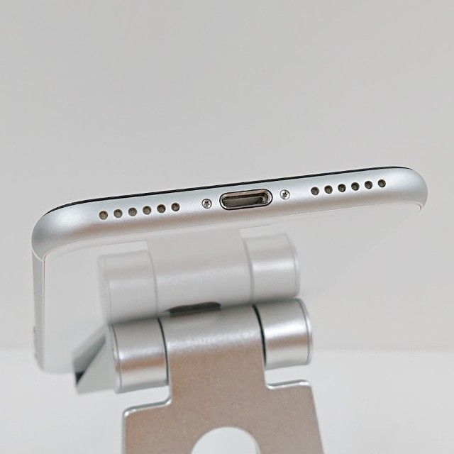 iPhoneSE ��2���� 64GB �ɥ��� �ۥ磻�� c19771