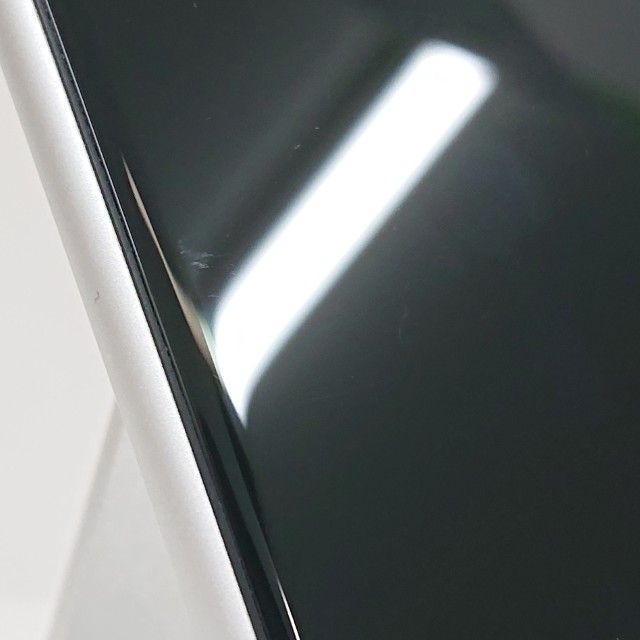 iPhoneSE ��2���� 64GB au �ۥ磻�� c19170