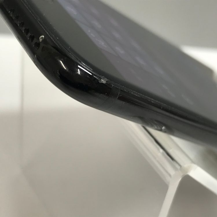 ムスビー｜SIMロック解除済み docomo iPhone7 128GB ジェットブラック 