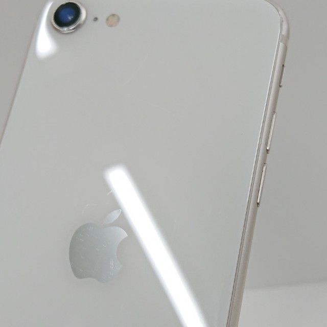 iPhoneSE ��3���� 64GB SoftBank �������饤�� c16377