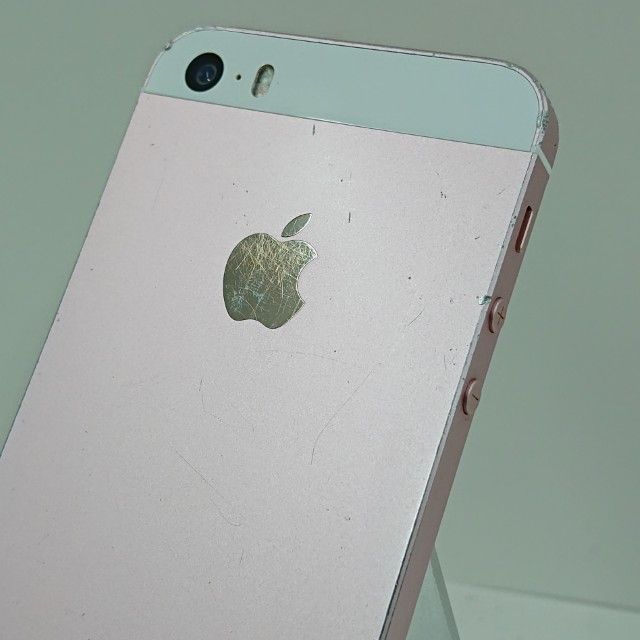 iPhoneSE 128GB au  c15849