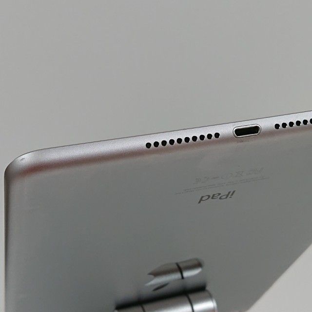 iPad mini 4 Wi-Fi+Cellular 128GB au ���ڡ������쥤 c16106