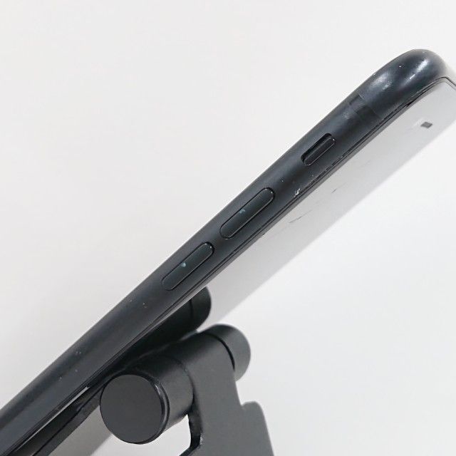 iPhoneSE ��2���� 64GB au �֥�å� c16579