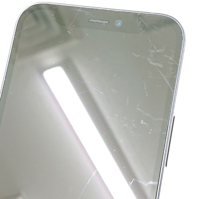 �ڥǥⵡ��iPhone12 mini 64GB au �֥�å� c21566