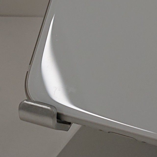 iPhoneSE ��2���� 64GB au �ۥ磻�� c19163