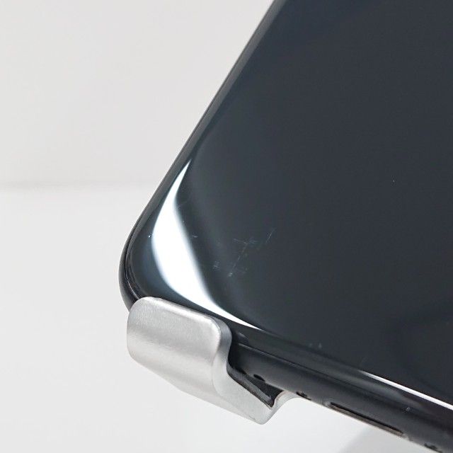 ムスビー｜iPhoneSE 第2世代 64GB ドコモ ブラック c20943【iPhone SE