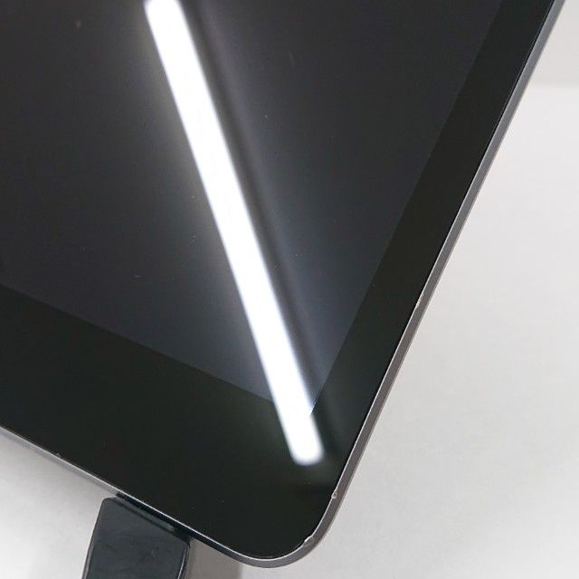 iPad ��9���� Wi-Fi+Cellular 64GB SoftBank c17052