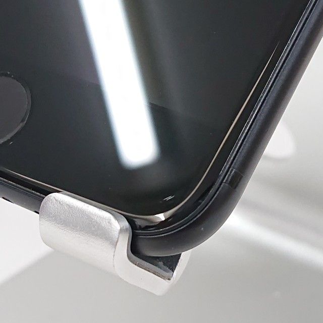 iPhoneSE ��2���� 64GB au �֥�å� c19999