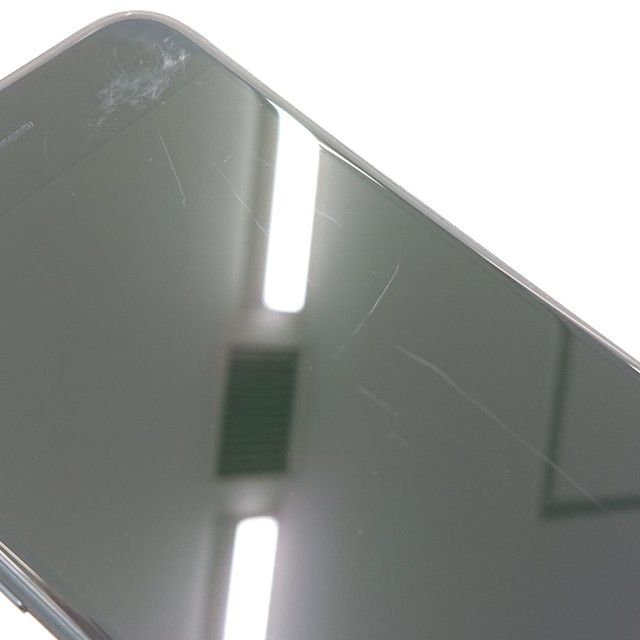 iPhoneSE ��3���� 64GB au �ߥåɥʥ��� c22904