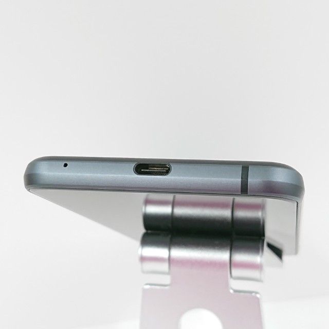 AQUOS sense3 basic SHV48 au �֥�å� c16848