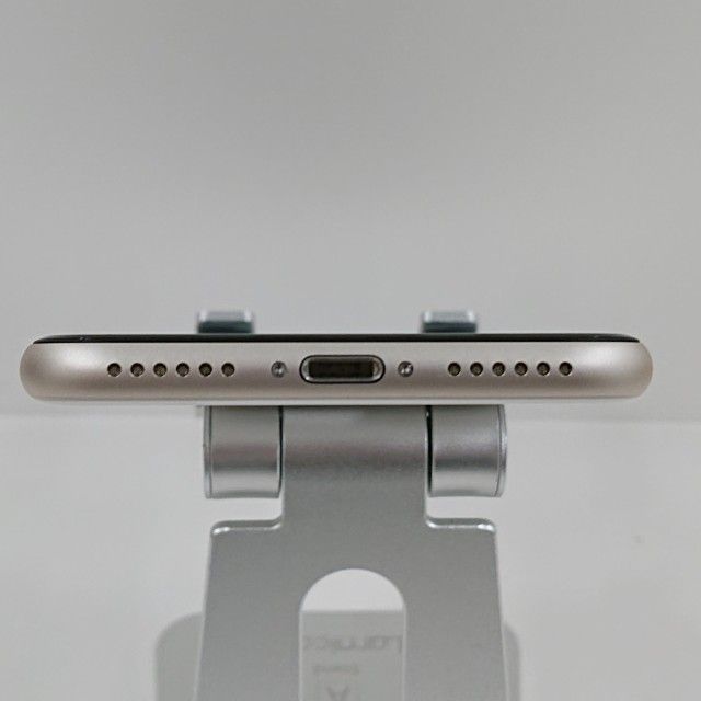 iPhoneSE ��3���� 64GB �ɥ��� �������饤�� c21685