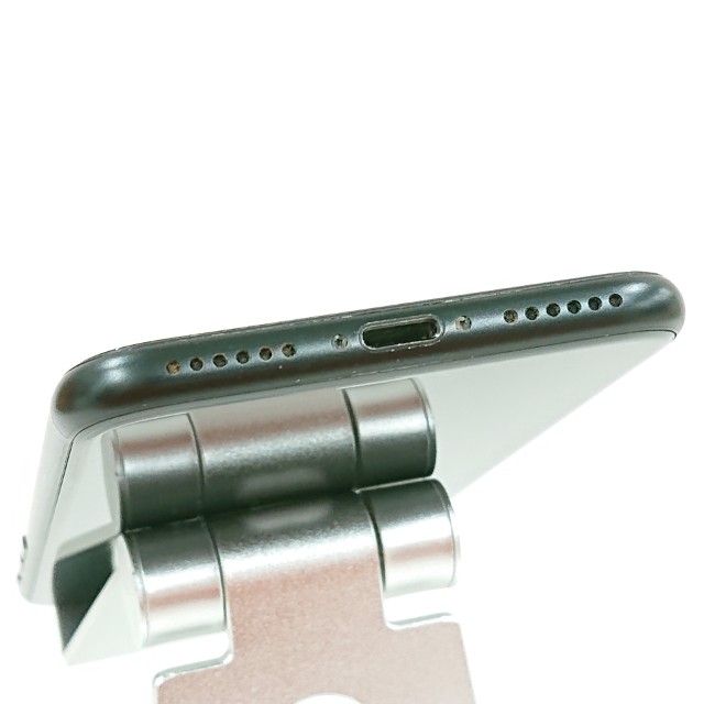 iPhoneSE ��2���� 64GB au �֥�å� c16584