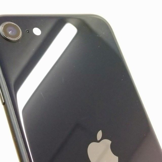 iPhoneSE ��3���� 64GB au �ߥåɥʥ��� c22918
