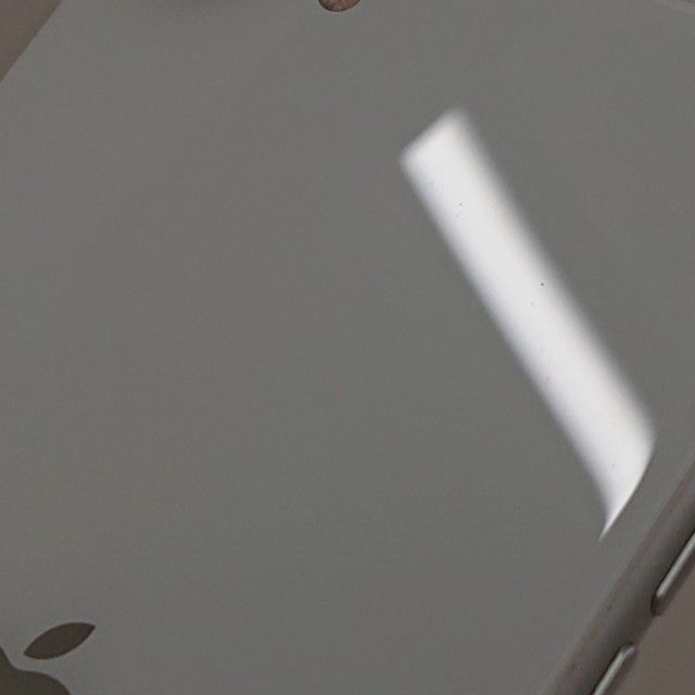 iPhoneSE ��2���� 64GB au �ۥ磻�� c19169