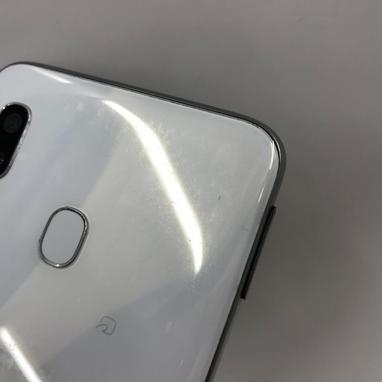 ムスビー｜Galaxy A30 SCV43 au ホワイト 本体 n05931【Galaxy A30