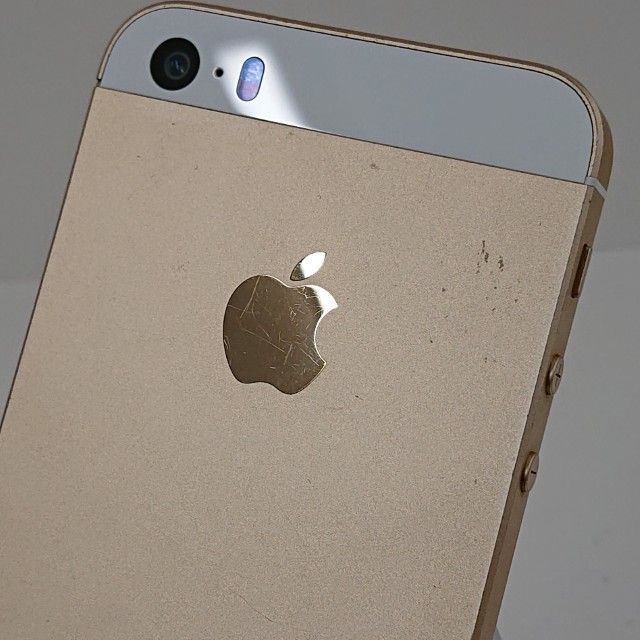 iPhoneSE 64GB SoftBank  c14833