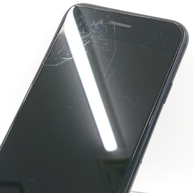 iPhoneSE ��2���� 64GB au �֥�å� c16579