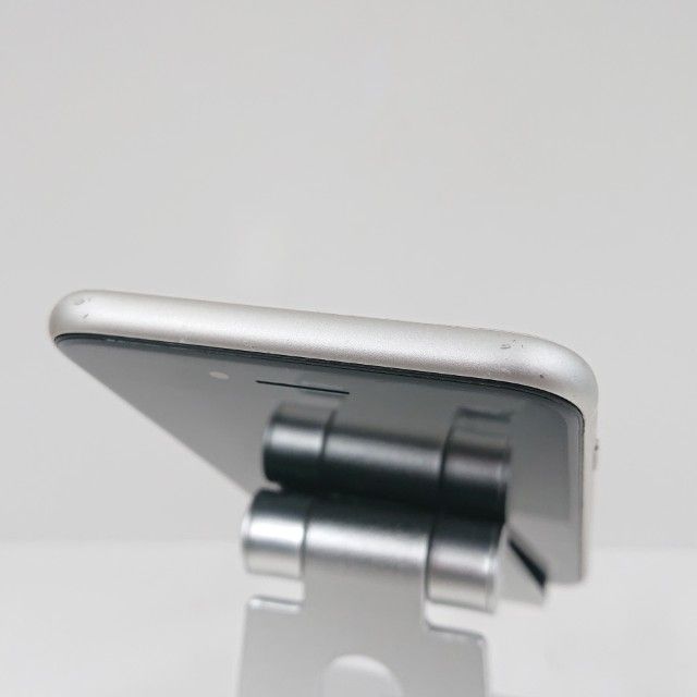 iPhoneSE ��3���� 64GB au �������饤�� c16010