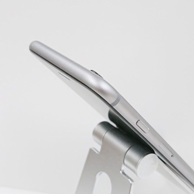 iPhone6s 32GB au ���ڡ������쥤 c16717