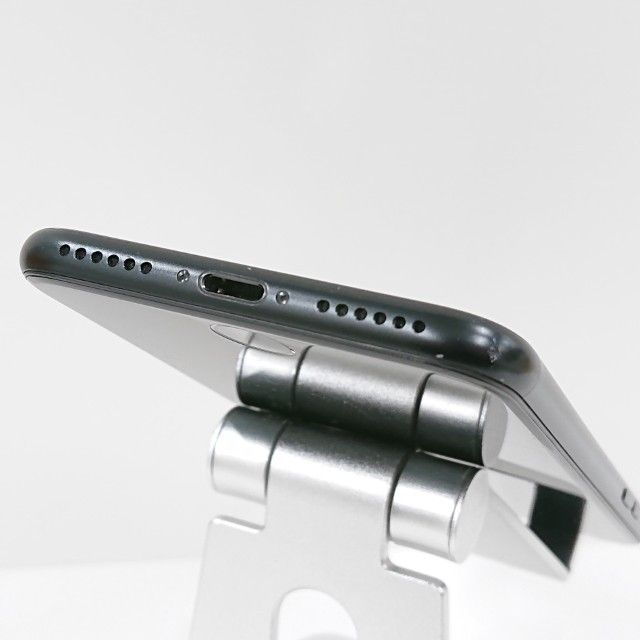 iPhoneSE ��2���� 64GB au �֥�å� c16374