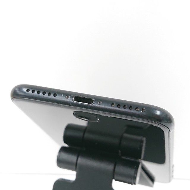 iPhoneSE ��2���� 64GB au �֥�å� c16576