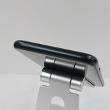 iPhoneSE ��3���� 64GB au �ߥåɥʥ��� c18196