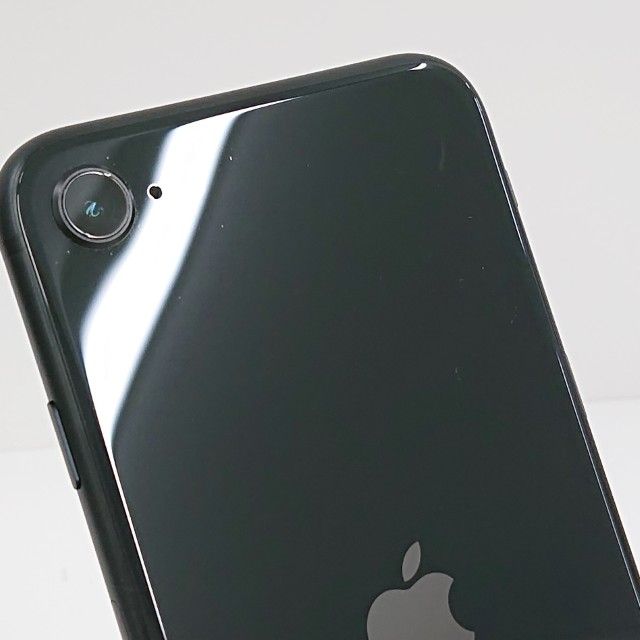 iPhoneSE ��2���� 64GB �ɥ��� �֥�å� c22320