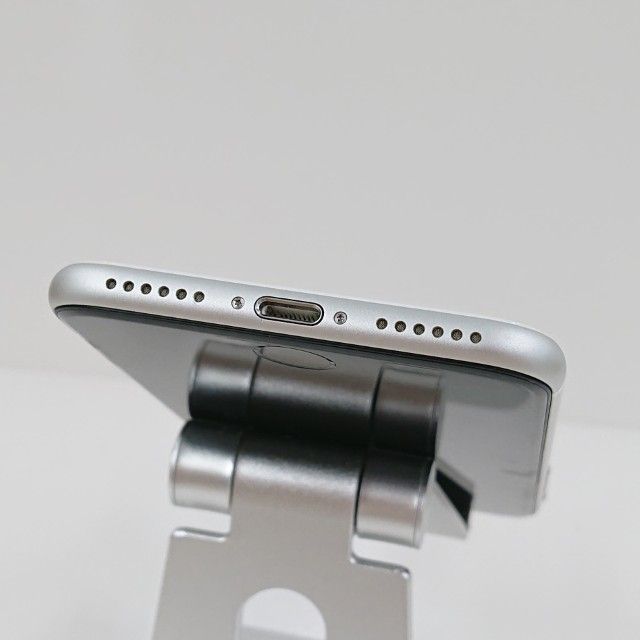 iPhoneSE ��2���� 64GB �ɥ��� �ۥ磻�� c18447