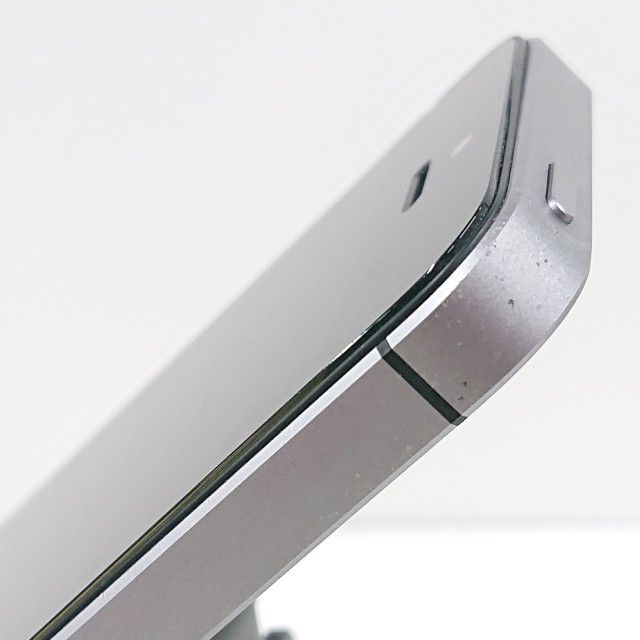 ムスビー｜iPhoneSE 16GB SIMフリー スペースグレイ c21130【iPhone SE