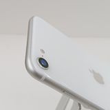 iPhoneSE ��2���� 64GB au �ۥ磻�� c18202