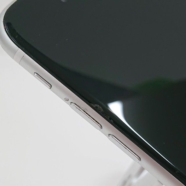 iPhoneSE ��2���� 64GB SoftBank �ۥ磻�� c21598