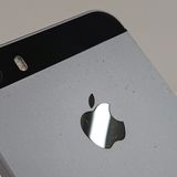 �ڥ�����ʡ�iPhoneSE 16GB SIM�ե꡼ ���ڡ������쥤 c21172