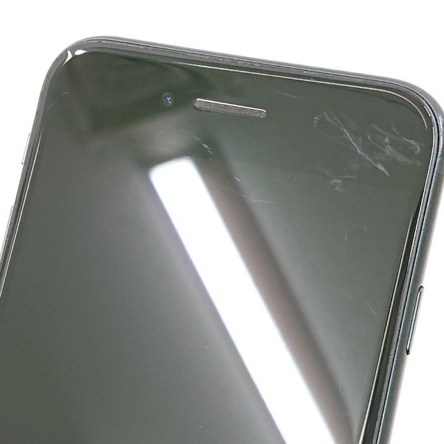 iPhoneSE ��3���� 64GB au �ߥåɥʥ��� c18185