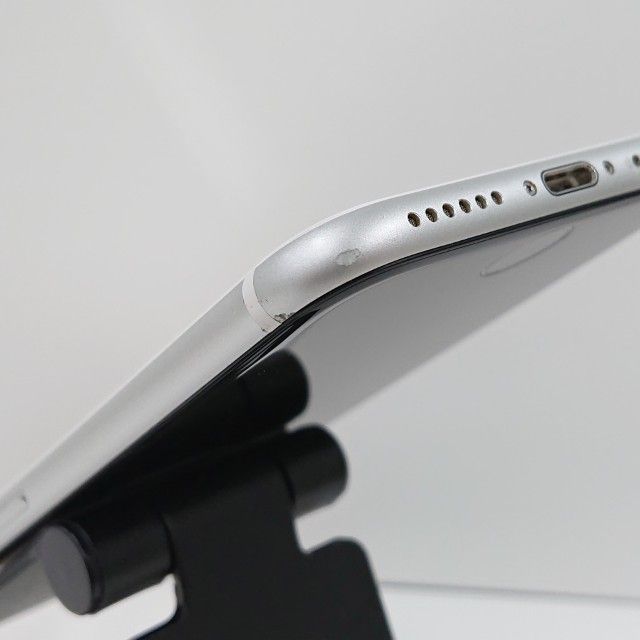 iPhoneSE ��2���� 64GB au �ۥ磻�� c16519