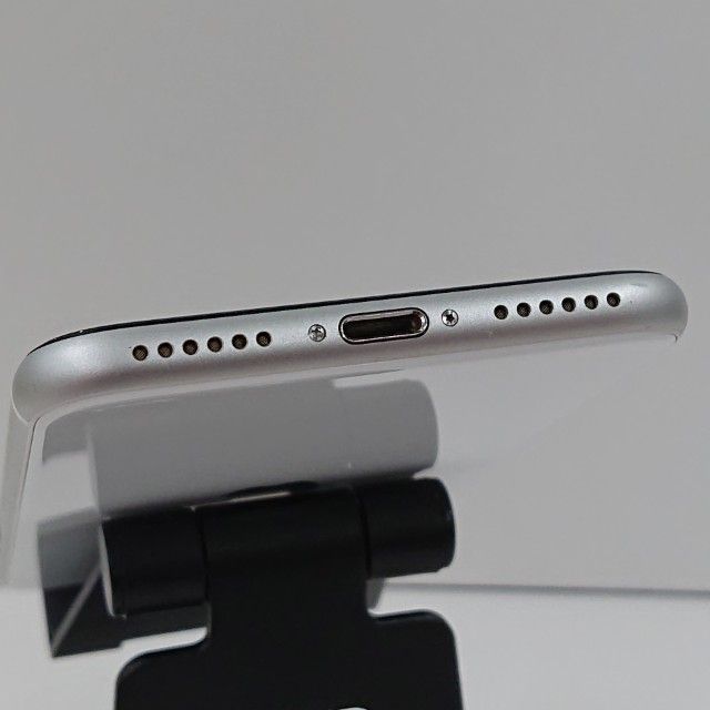 iPhoneSE ��2���� 64GB au �ۥ磻�� c16790