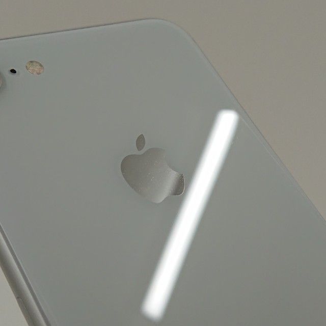 iPhone8 64GB �ɥ��� ����С� c23190