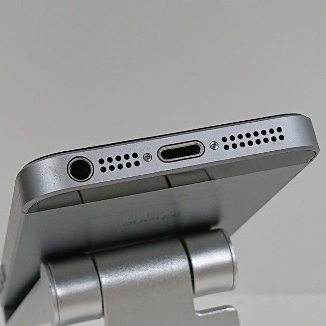 iPhoneSE 16GB au ڡ쥤 c12955